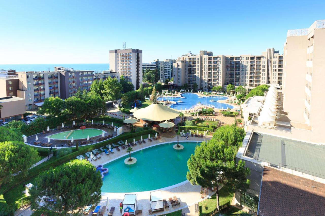 Royal Beach Apartment Barcello B Pantai Sunny Bagian luar foto
